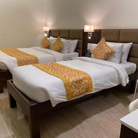 Le Shiv Executive Suite Theni Εξωτερικό φωτογραφία