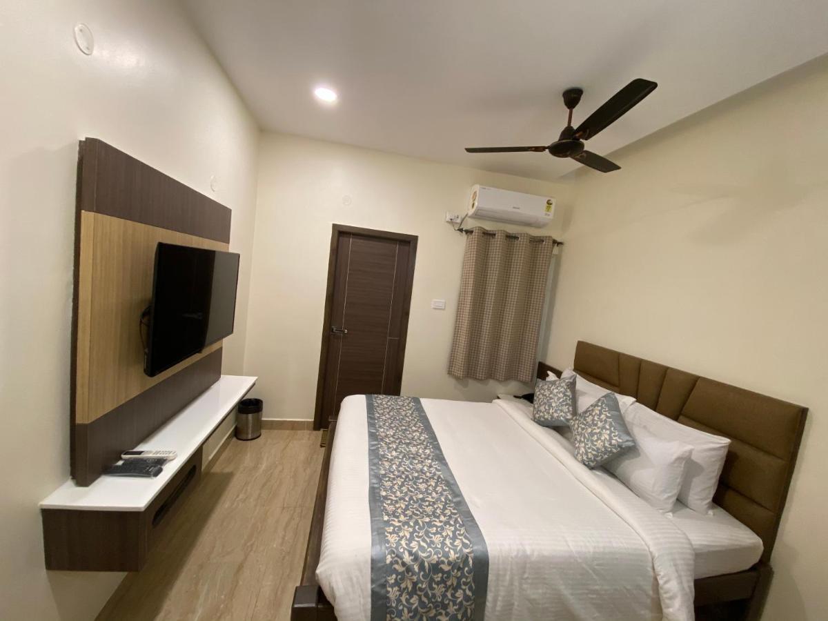 Le Shiv Executive Suite Theni Εξωτερικό φωτογραφία