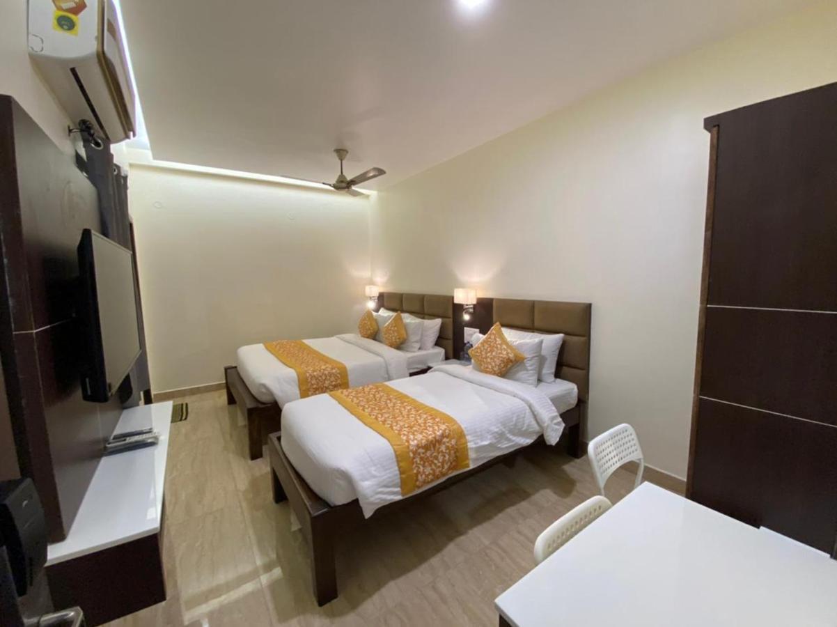 Le Shiv Executive Suite Theni Εξωτερικό φωτογραφία