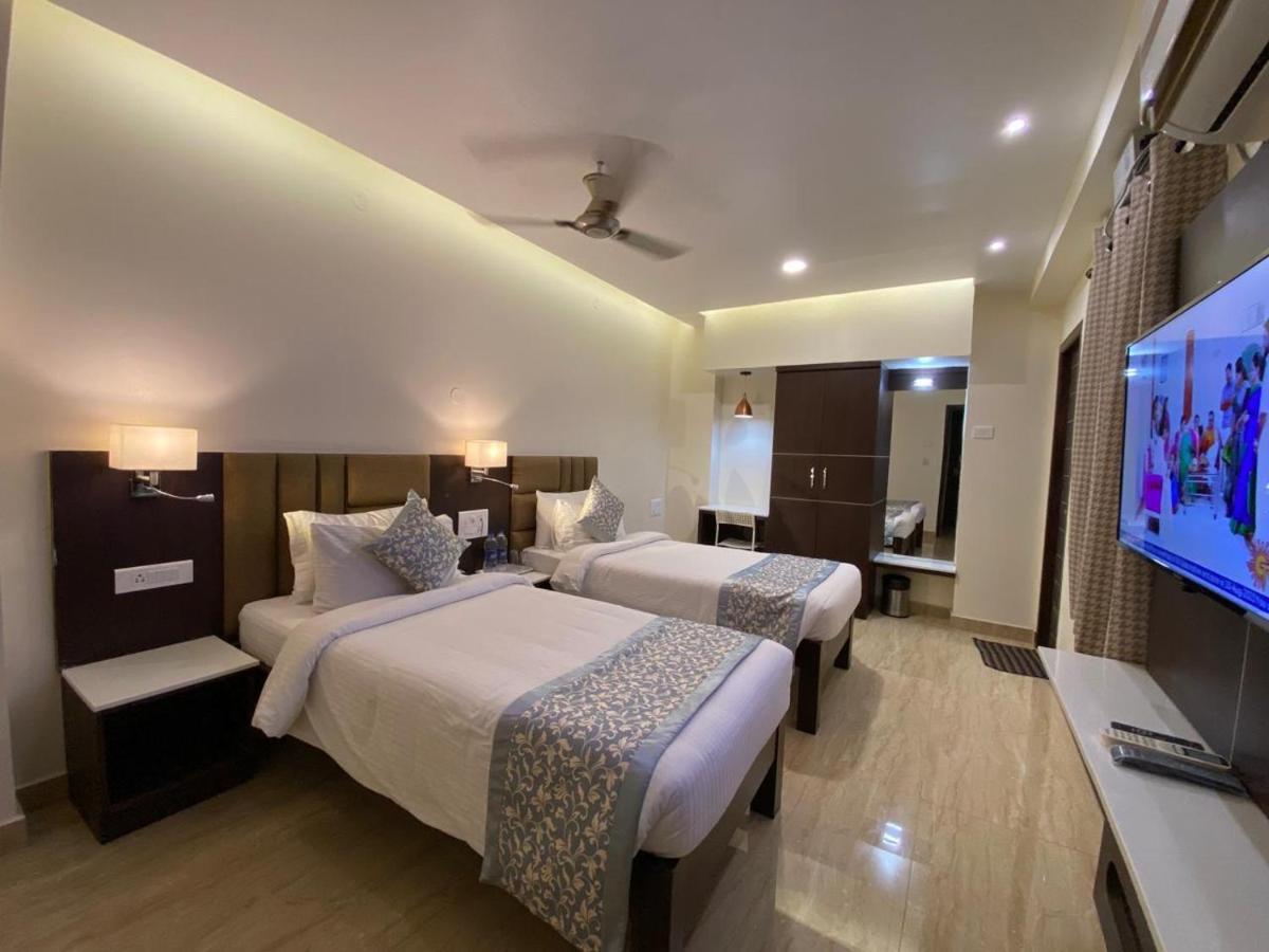 Le Shiv Executive Suite Theni Εξωτερικό φωτογραφία